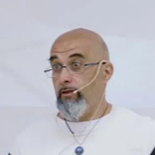 גיא בן-לייש